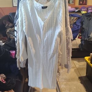 AKIRA Elegant Long Sleeve White Dress